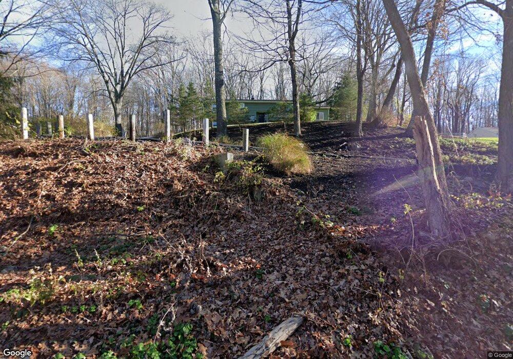 15 Saw Mill Rd, Newtown, CT 06470 - photo 1