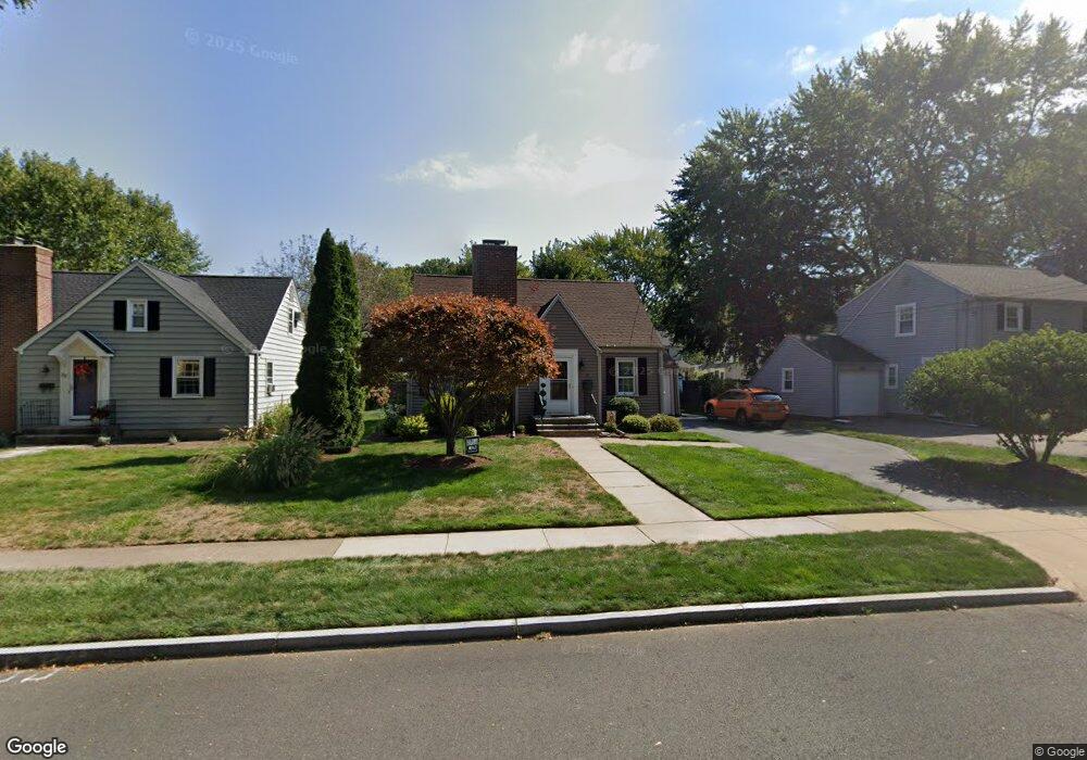 18 Farnham Rd, West Hartford, CT 06119 - photo 1