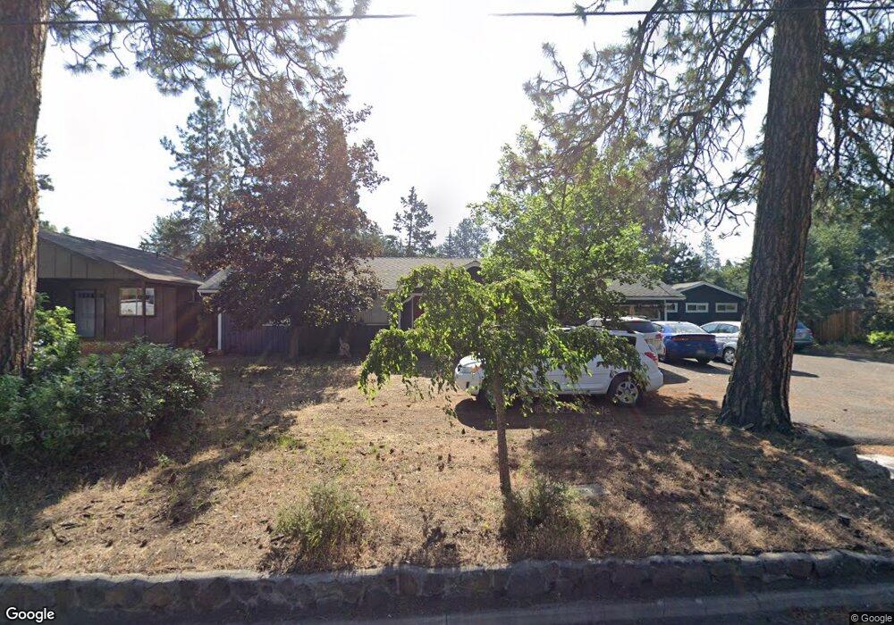 834 NE 8th St, Bend, OR 97701 - photo 1
