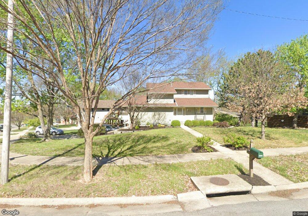 3343 SW Skyline Dr W, Topeka, KS 66614 - photo 1