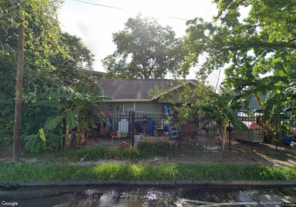 5804 Elysian St, Houston, TX 77009 - photo 1