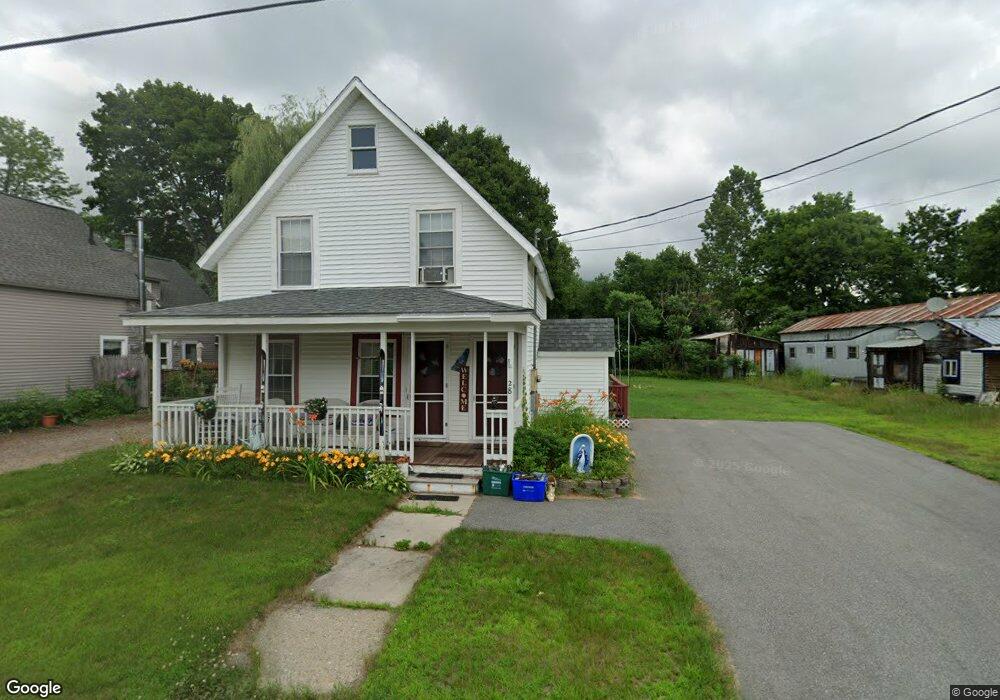 28 Maple St, Lincoln, NH 03251 - photo 1