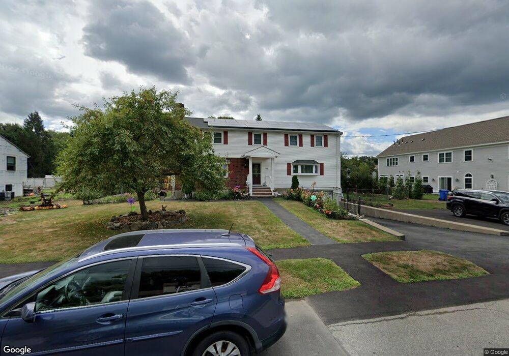 130 Graymore Rd, Waltham, MA 02451 - photo 1