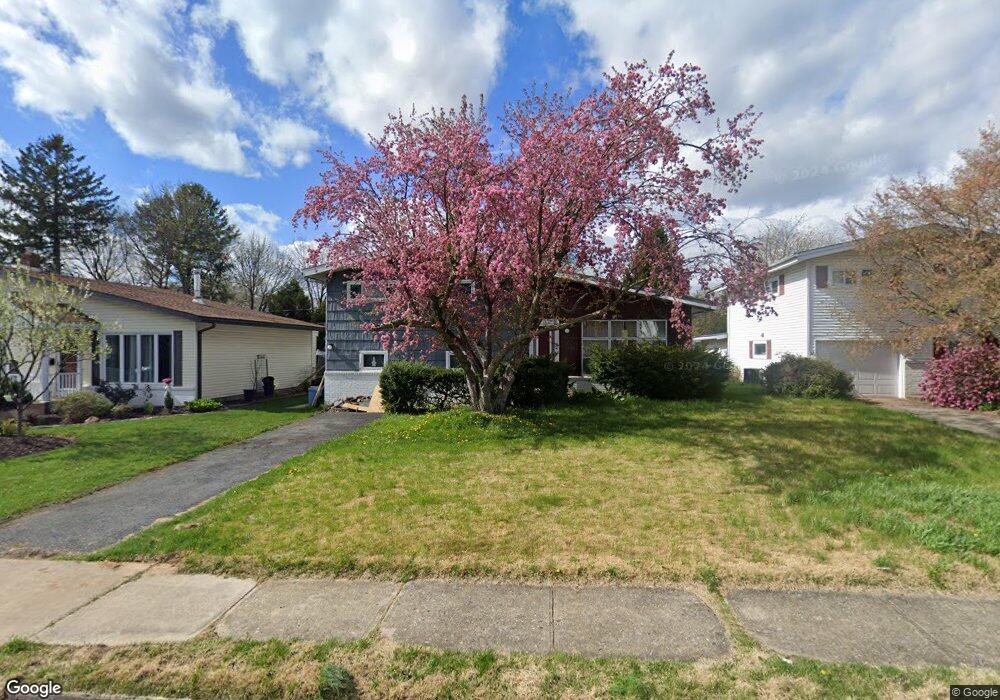 1727 W Whitehall St, Allentown, PA 18104 - photo 1