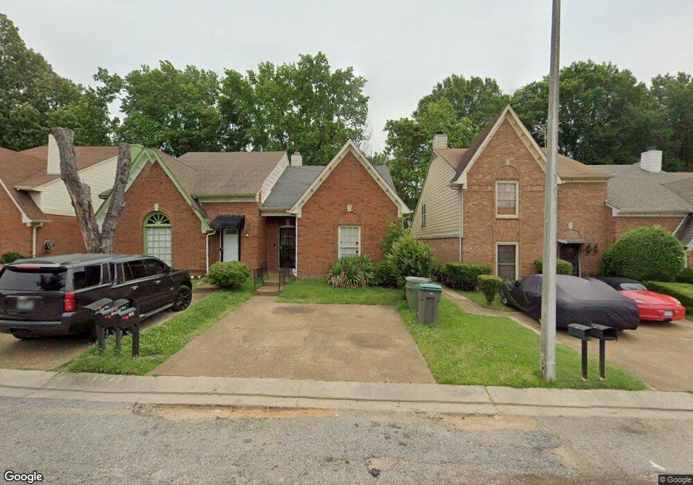 3566 Bishops Gate Dr, Memphis, TN 38115 - photo 1