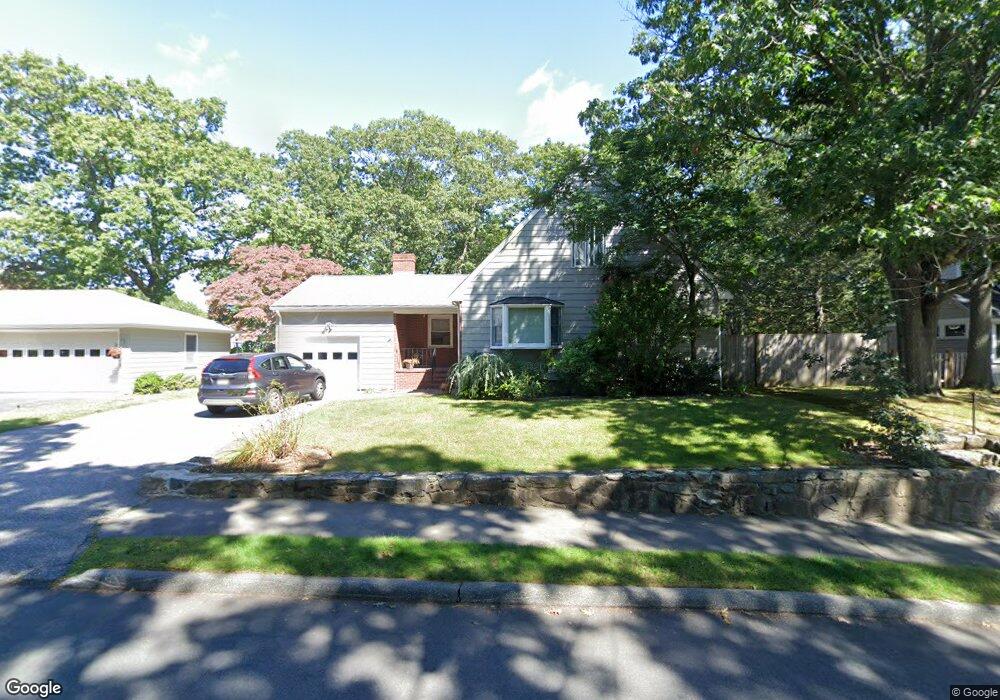 7 Pine Hill Rd, Swampscott, MA 01907 - photo 1