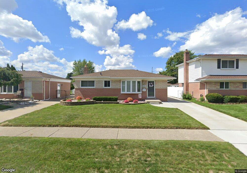 15979 Flanagan St, Roseville, MI 48066 - photo 1