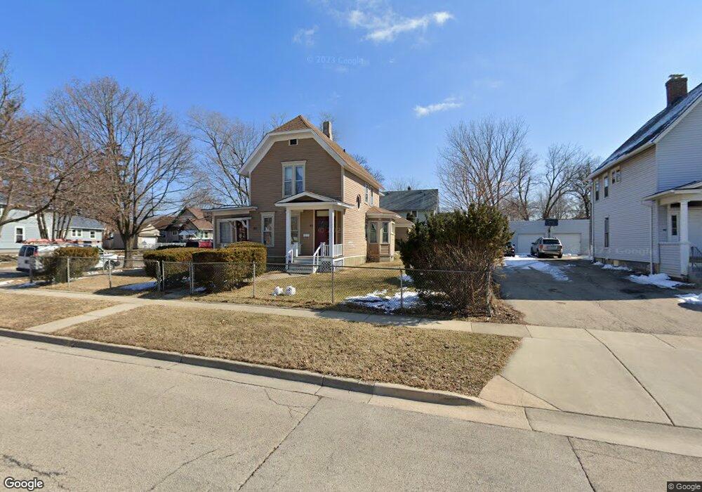 419 N Spring St unit 21, Elgin, IL 60120 - photo 1