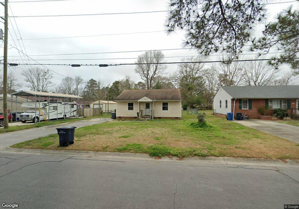112 Red Oak St, Jacksonville, NC 28540 - photo 1