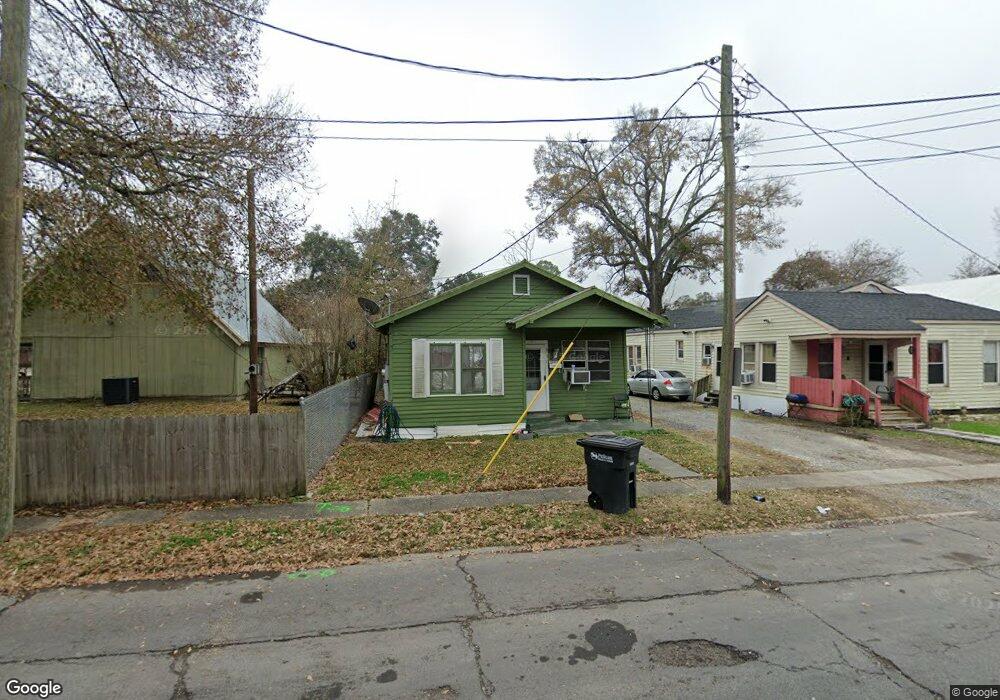 909 Providence St, New Iberia, LA 70560 - photo 1