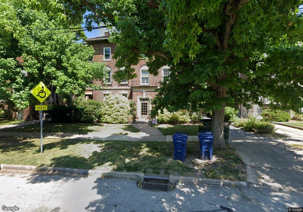 2635 Euclid Heights Blvd unit 1, Cleveland, OH 44106 - photo 1