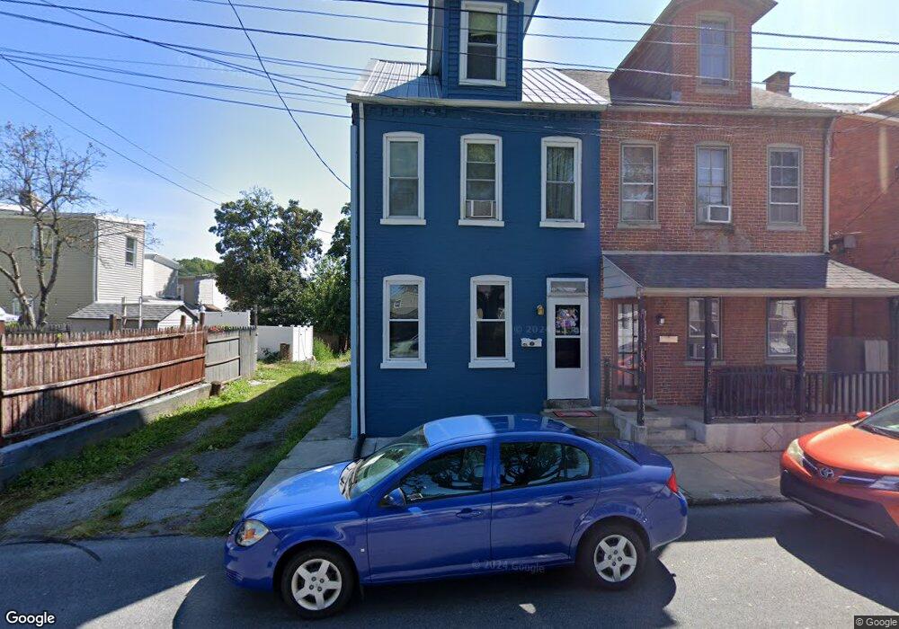 542 Franklin St, Columbia, PA 17512 - photo 1