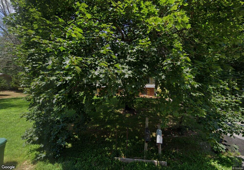 9288 Windsor Dr, La Plata, MD 20646 - photo 1