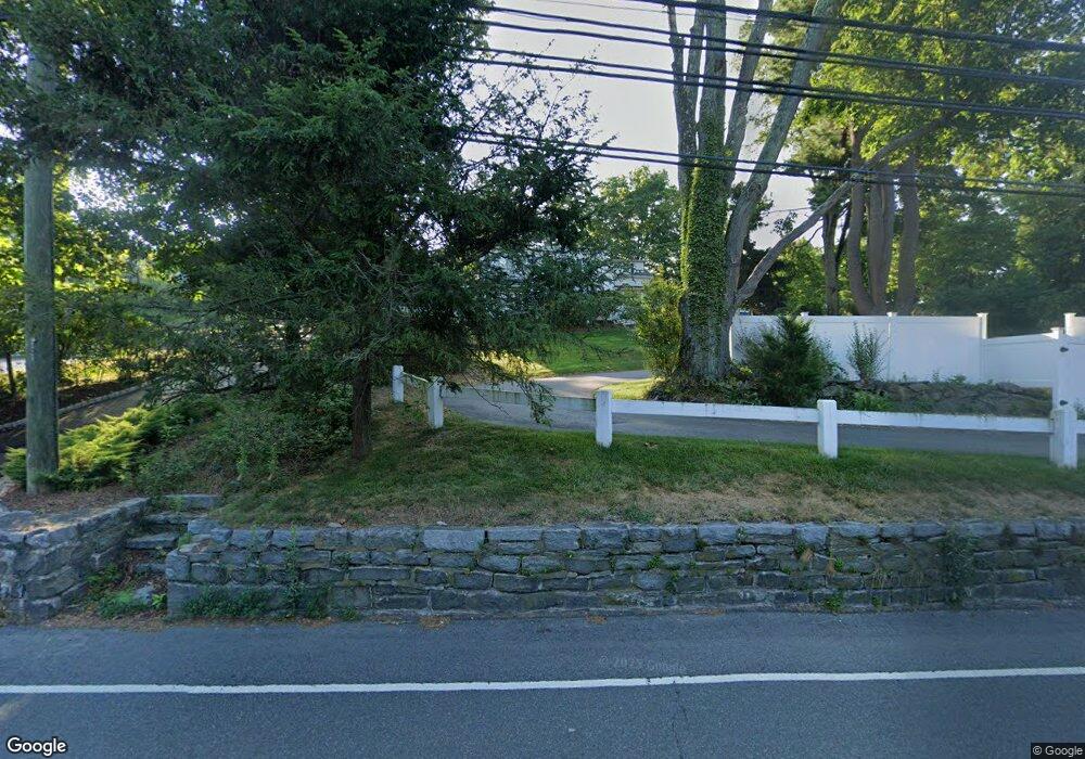 181 Compo Rd S, Westport, CT 06880 - photo 1