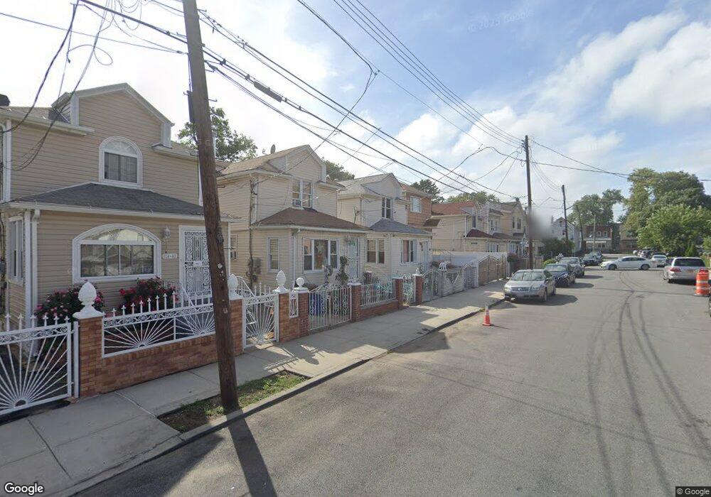 10434 164th Place, Jamaica, NY 11433 - photo 1