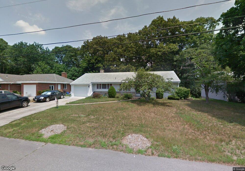 77 Amherst Rd, Cranston, RI 02920 - photo 1