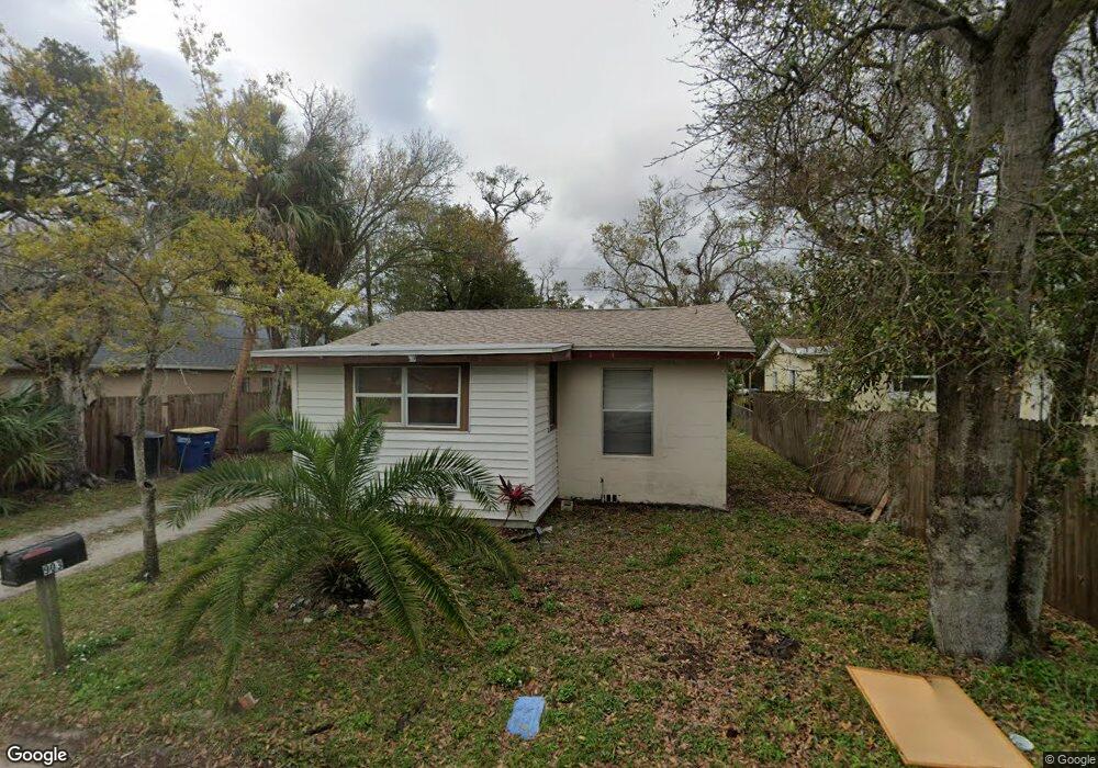 903 Palm Bluff St, Clearwater, FL 33755 - photo 1
