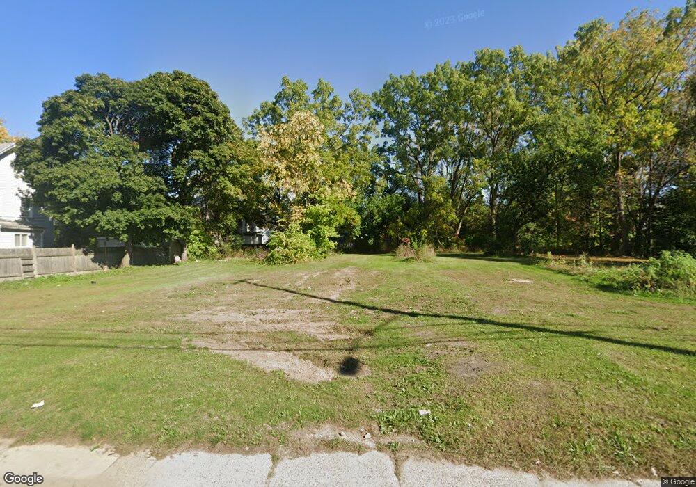 426 N Martin Luther King jr Blvd, Lansing, MI 48915 - photo 1