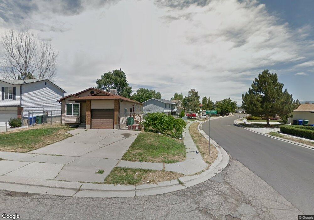 5546 Cornflower Cir, West Jordan, UT 84081 - photo 1