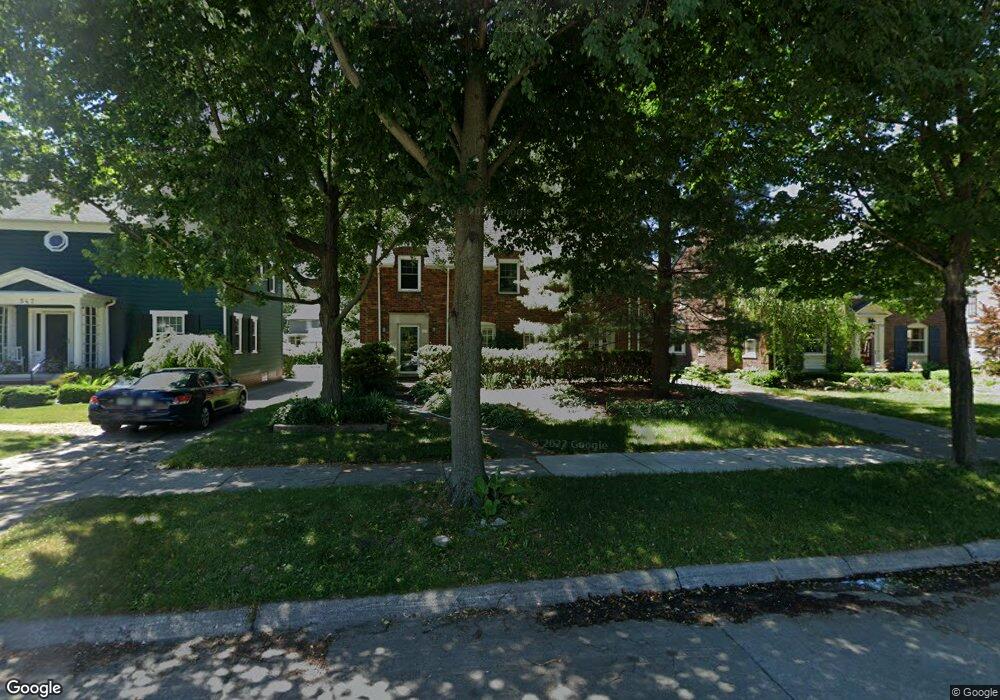 553 Lincoln Rd, Grosse Pointe, MI 48230 - photo 1