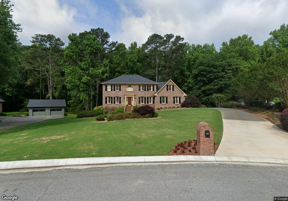 1045 Parkview Way SW, Lilburn, GA 30047 - photo 1