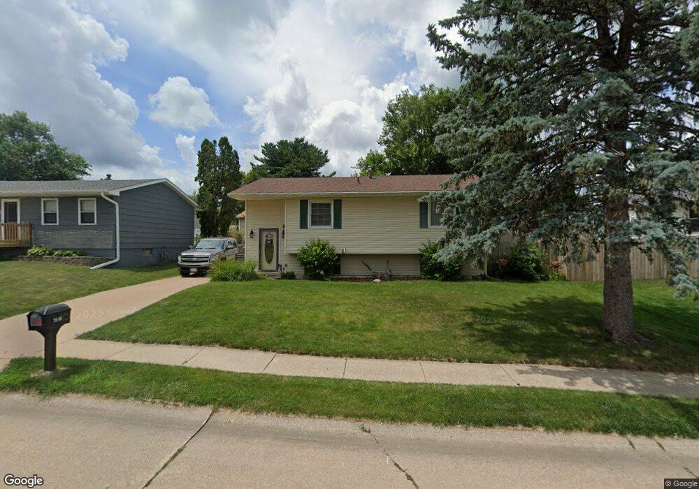 1514 N Blanchard St, Davenport, IA 52804 - photo 1