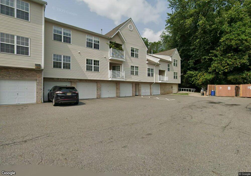 18 Parkside Ct, Wayne, NJ 07470 - photo 1