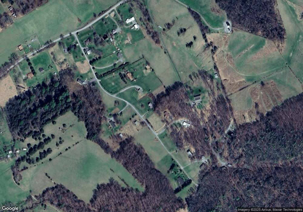 17517 Dreamers Ln, Glade Spring, VA 24340 - photo 1