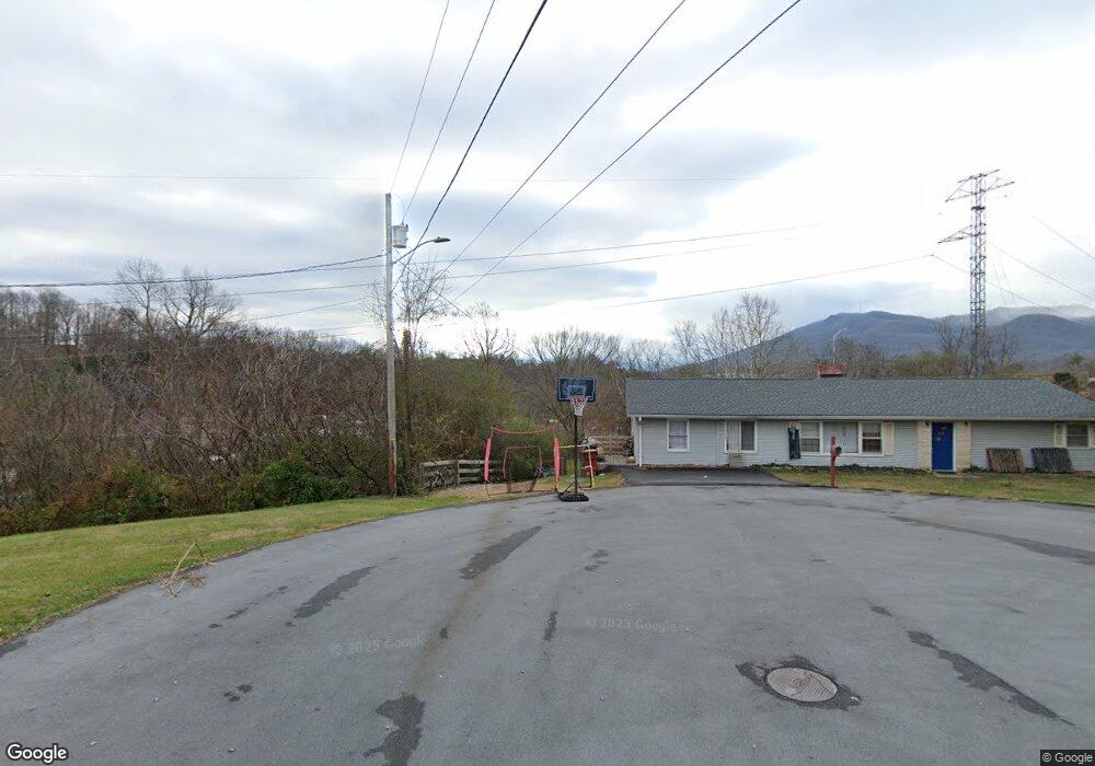 216 Quarry Rd, Johnson City, TN 37601 - photo 1