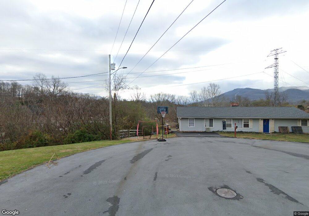 220 Quarry Rd, Johnson City, TN 37601 - photo 1