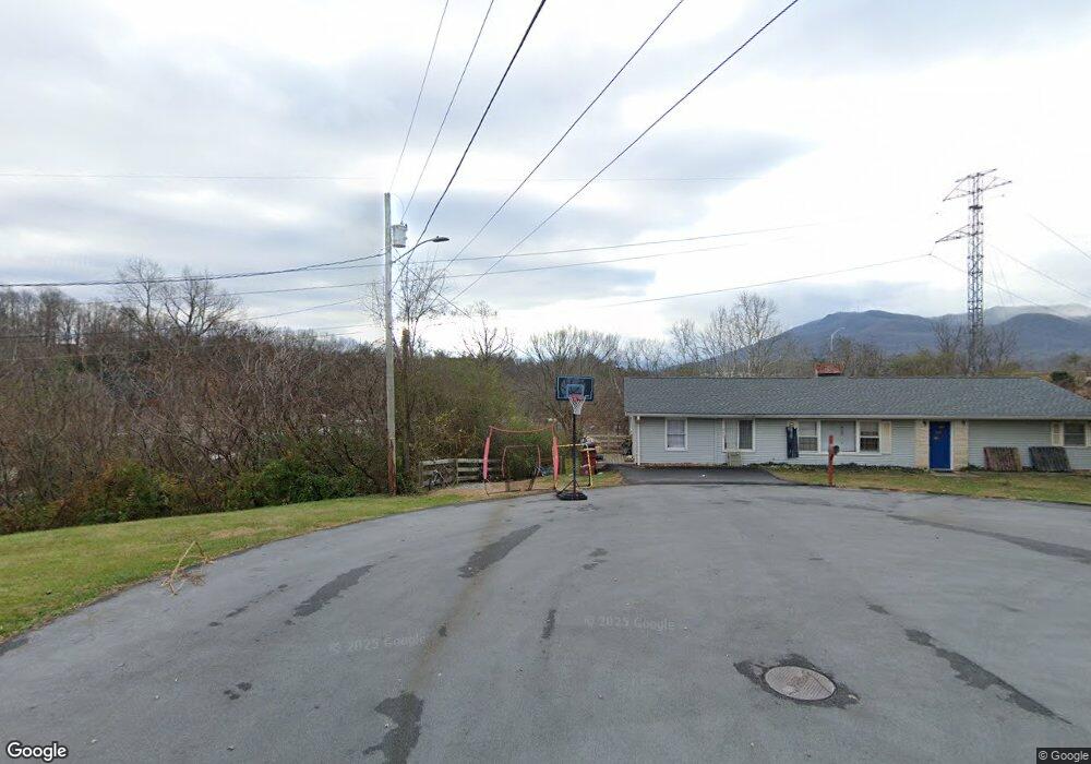 218 Quarry Rd, Johnson City, TN 37601 - photo 1