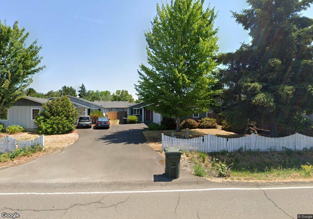 2105 S Bertelsen Rd, Eugene, OR 97405 - photo 1