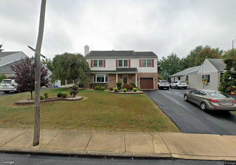 2932 Hillside Rd, Broomall, PA 19008 - photo 1