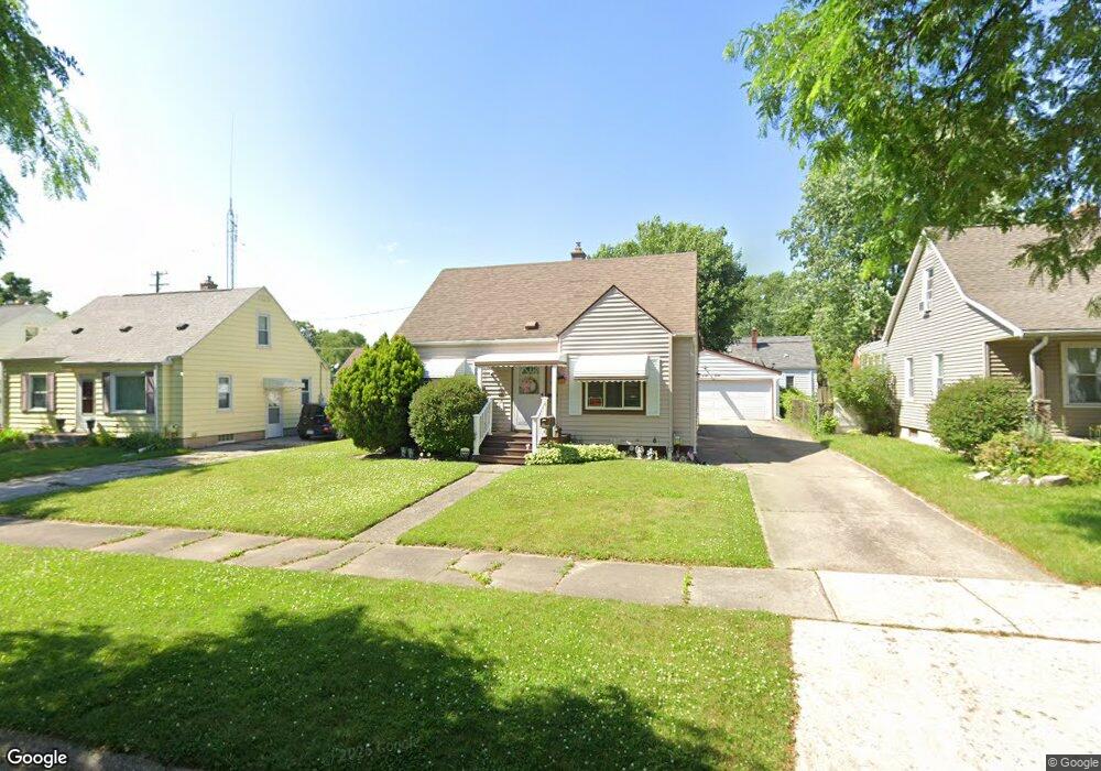 644 Clinton St, Flint, MI 48507 - photo 1