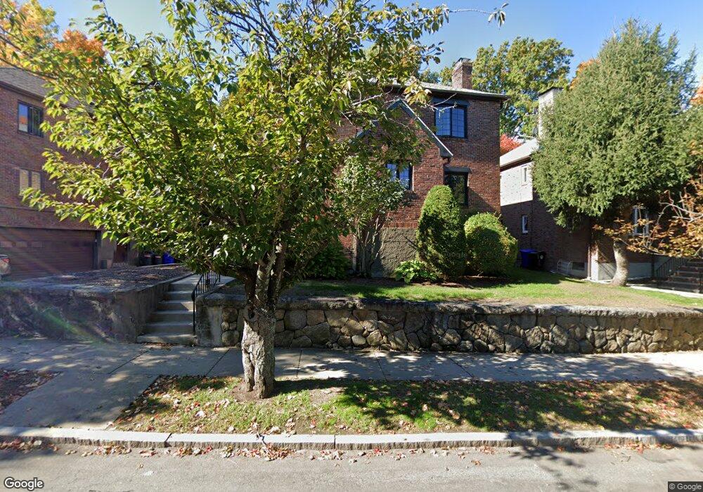 53 Gardner Rd unit 1, Brookline, MA 02445 - photo 1