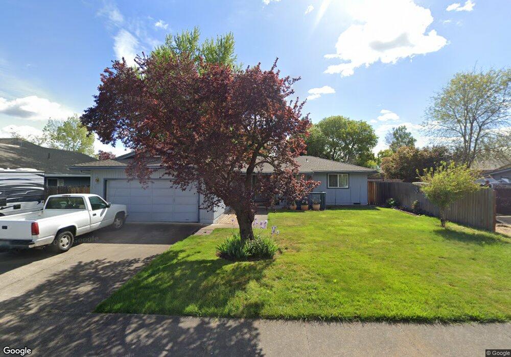 709 Malabar St unit 1, Central Point, OR 97502 - photo 1