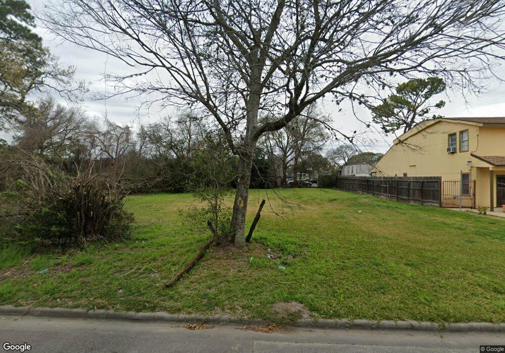 5126 Grantwood St, Houston, TX 77004 - photo 1