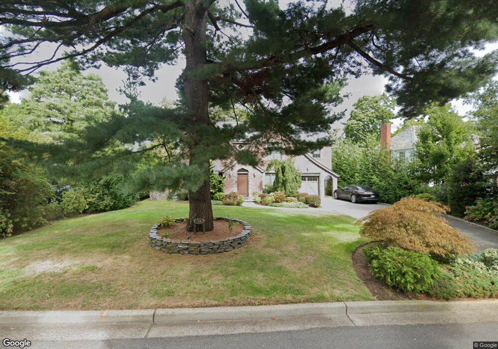 59 Rockcrest Rd, Manhasset, NY 11030 - photo 1