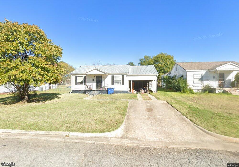 911 E Kiowa Ave, McAlester, OK 74501 - photo 1