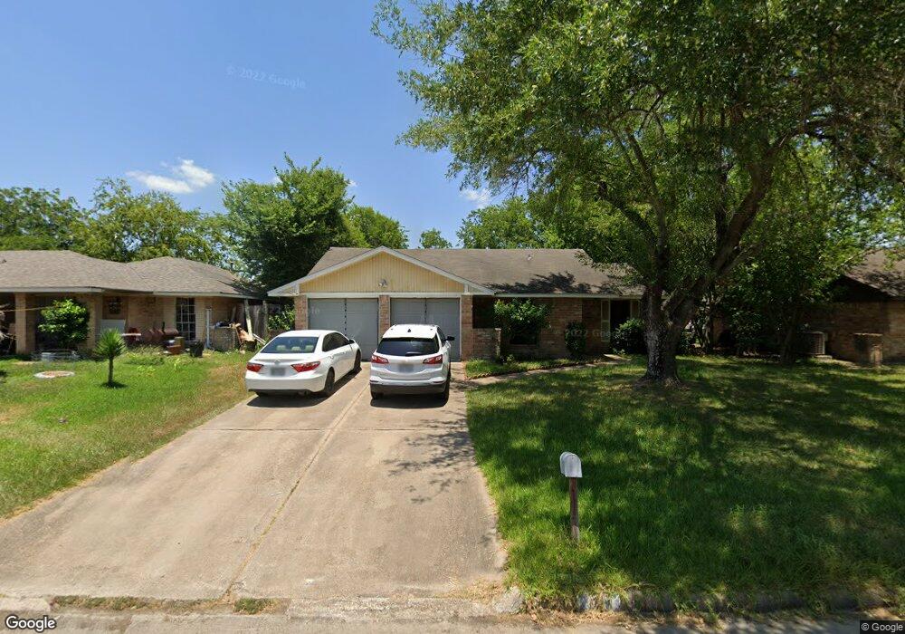 2206 Winter Bay Ln, Houston, TX 77088 - photo 1
