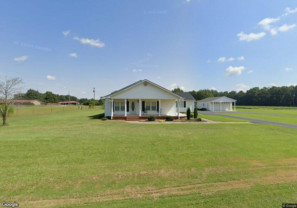 473 Sinclair Lake Rd, Newton Grove, NC 28366 - photo 1