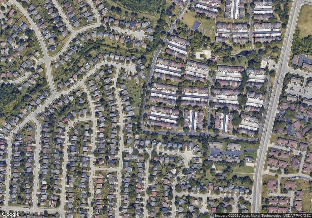 624 Pamlico St, Columbus, OH 43228 - photo 1