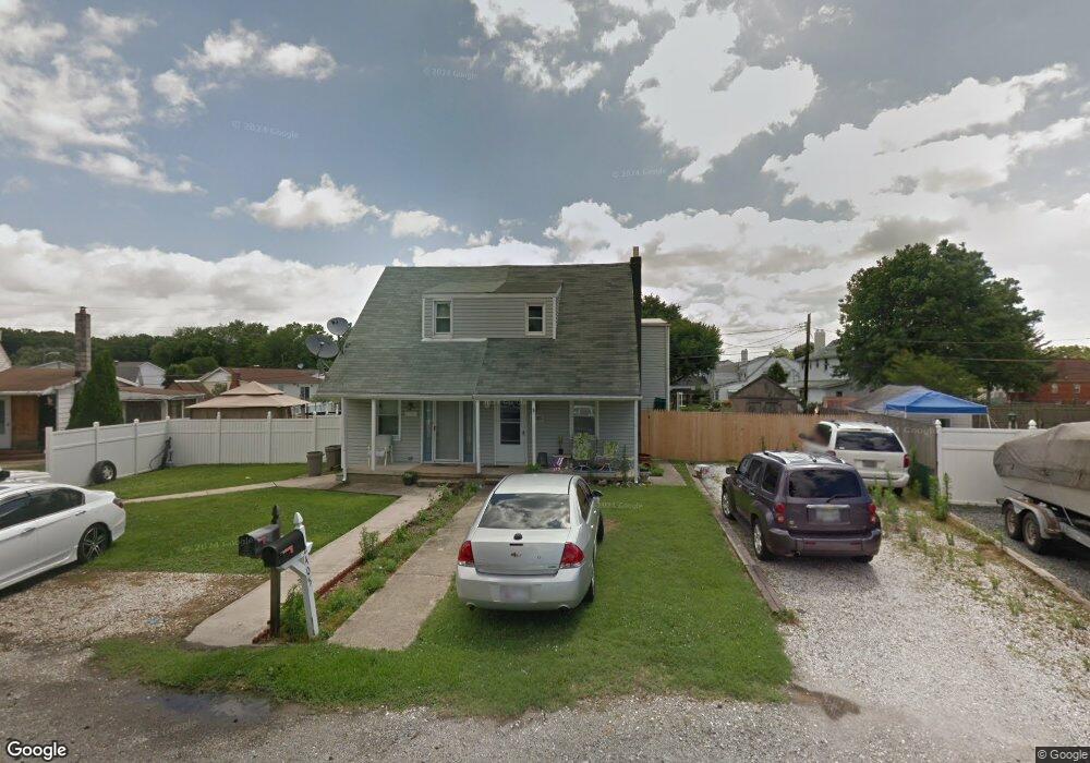 2407 Woodridge Rd, Sparrows Point, MD 21219 - photo 1