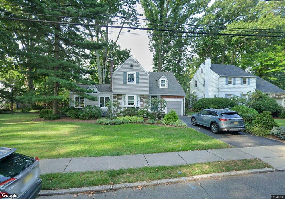 384 Briarcliff Rd, Teaneck, NJ 07666 - photo 1