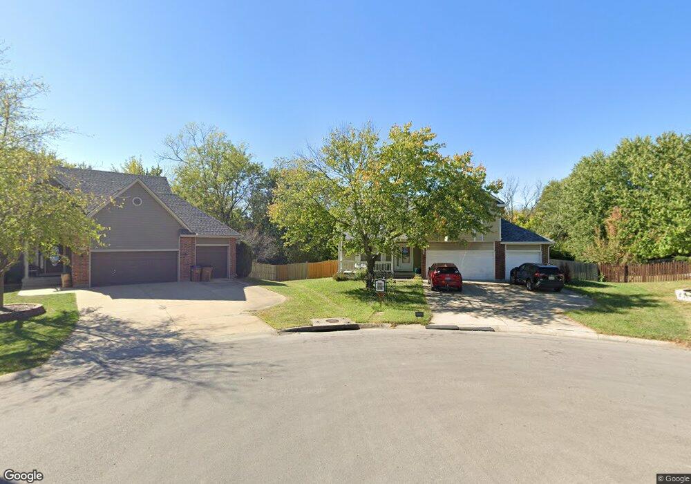 2114 Red Barn Rd, Raymore, MO 64083 - photo 1