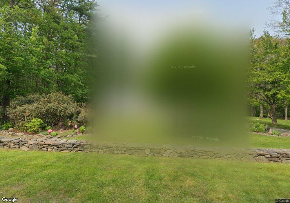 14 Pleasant St, Chichester, NH 03258 - photo 1