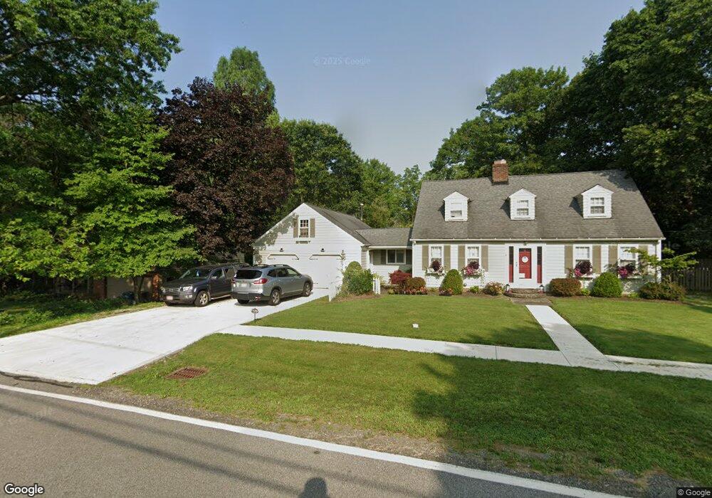 7578 River Rd, Olmsted Falls, OH 44138 - photo 1