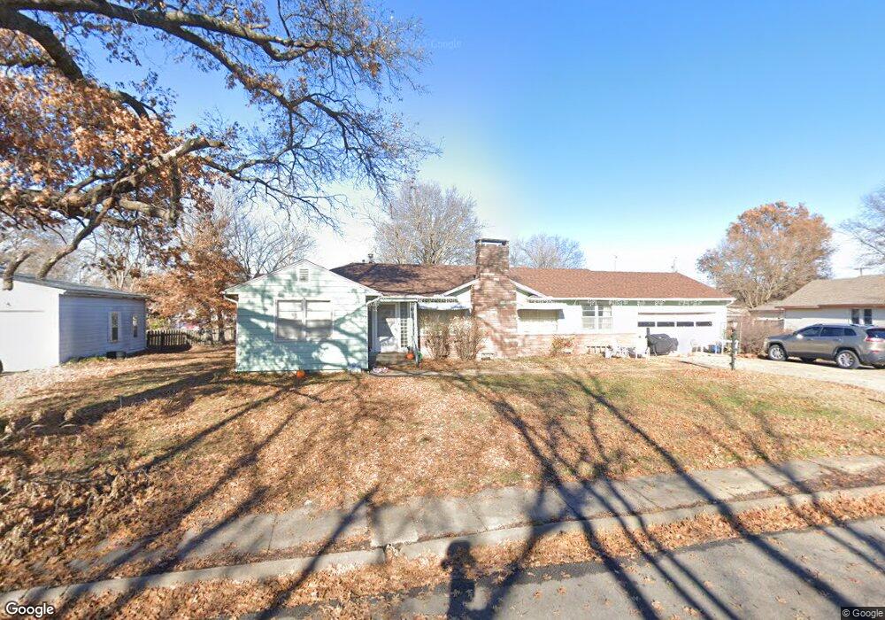 3115 Morton Ave, Parsons, KS 67357 - photo 1