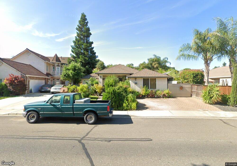 1833 W J St, Oakdale, CA 95361 - photo 1