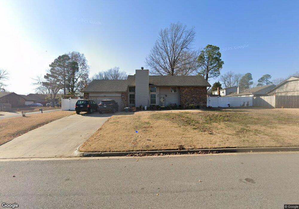 4812 S Ash Ave, Broken Arrow, OK 74011 - photo 1